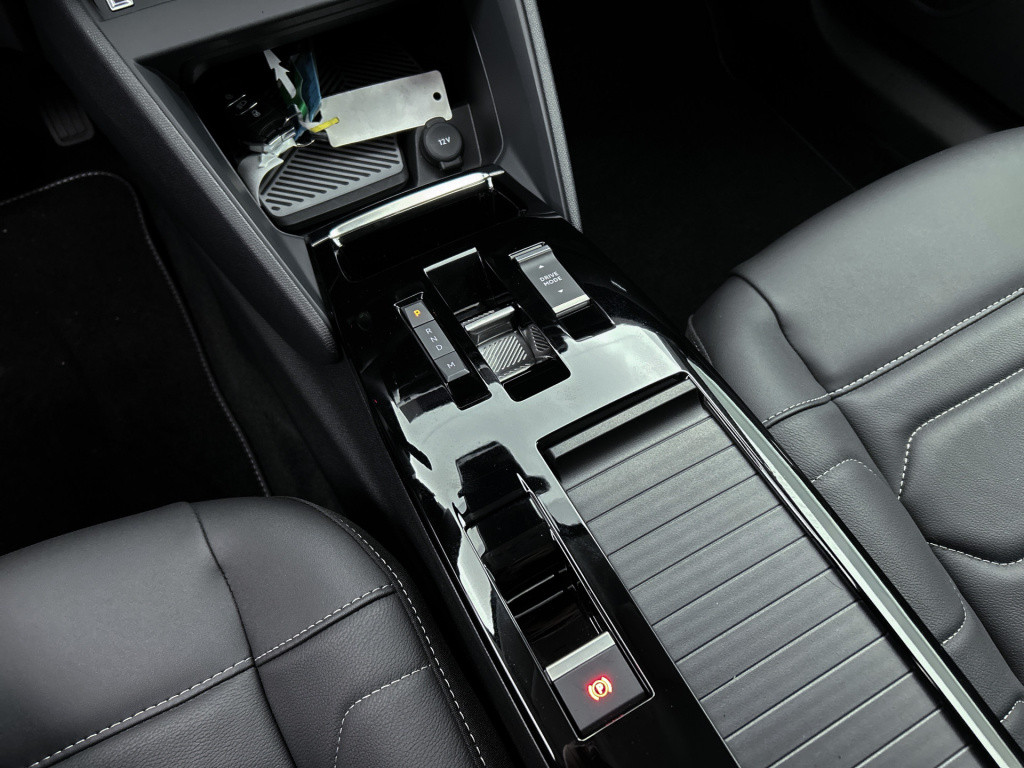 Citroen C4 130 pk automaat max | rijklaar | leder | massagestoelen | stoelv