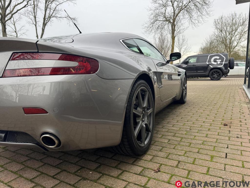 Aston Martin V8 Vantage 4.3 v8 handgeschakeld, 55000km!