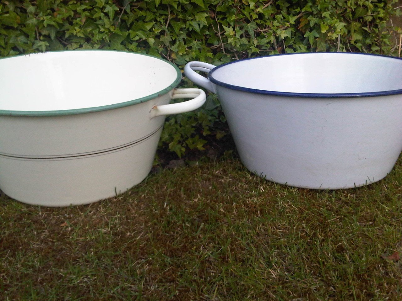 Emaille wasteil / bekken (2st)
