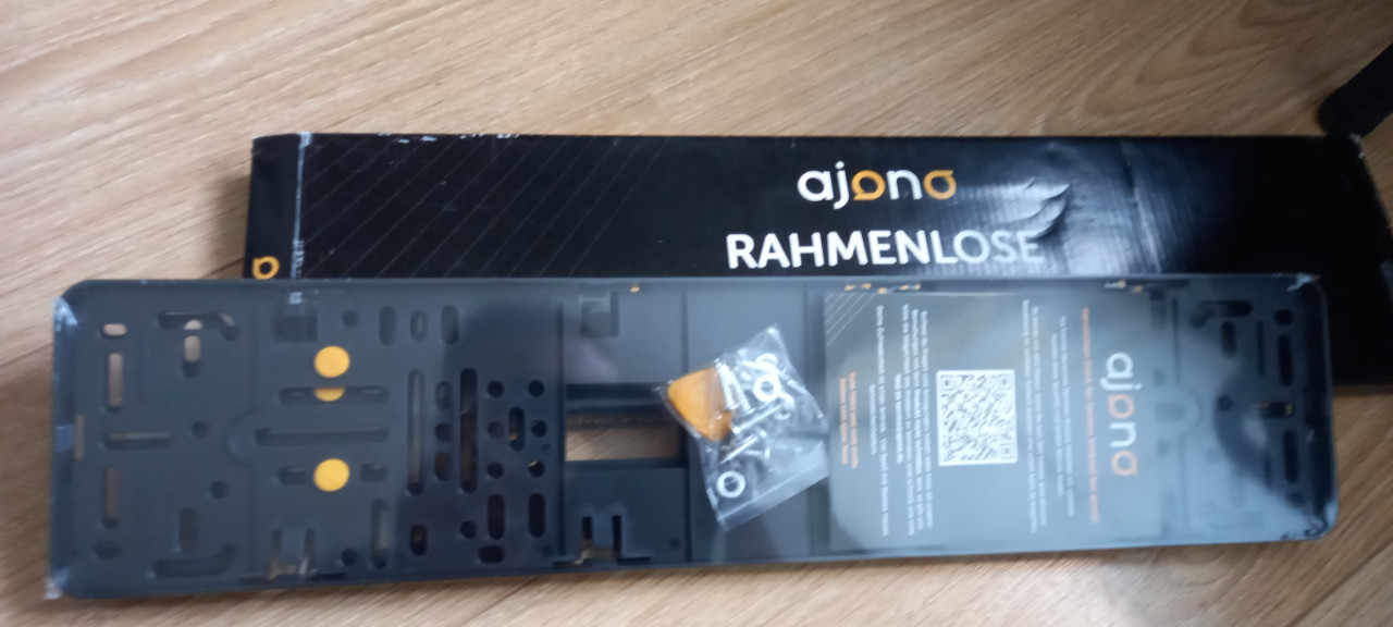 Nieuwe kenteken plaat houders
