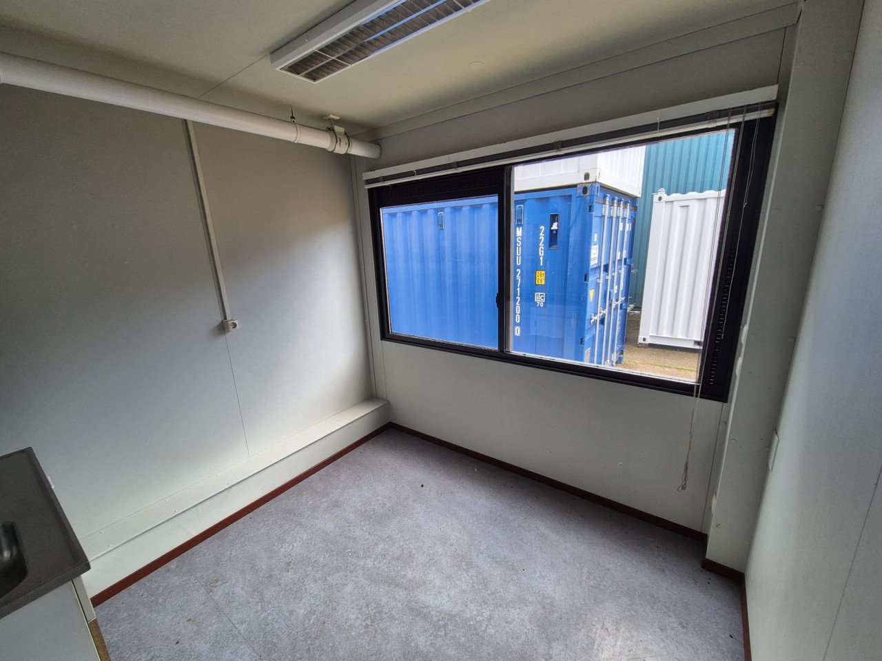 6x3m kantoorunit / woonunit / schaftkeet / bouwkeet keuken toiletten