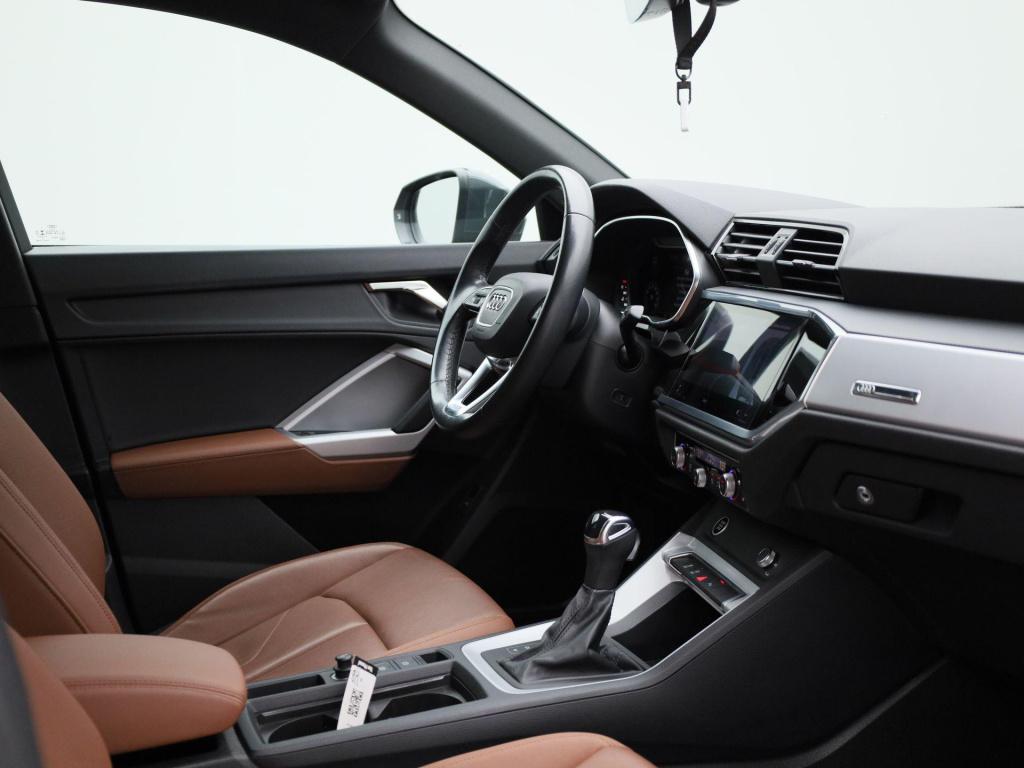 Audi Q3 35 tfsi pro line | automaat | leder | apple carplay / android auto 