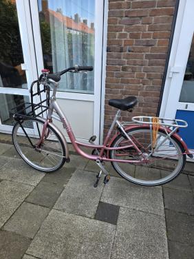 Dames fiets MONTEGO-28 inch-7 versnellingen-Fr.maat 53cm-Nieuw zadel
