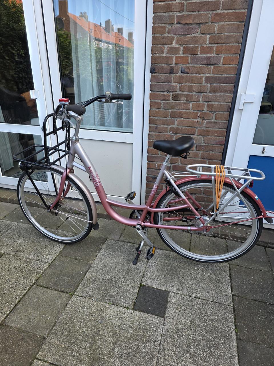 Dames fiets MONTEGO-28 inch-7 versnellingen-Fr.maat 53cm-Nieuw zadel