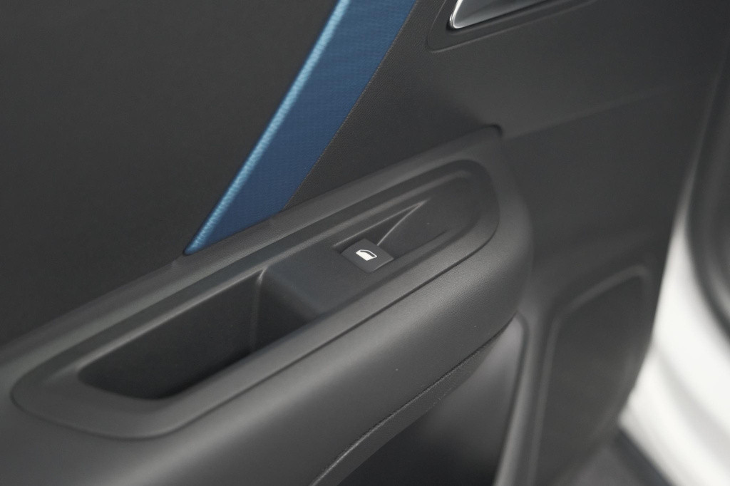 Citroen Ë-c4 feel pack 50 kwh | camera | apple carplay | parkeersensoren