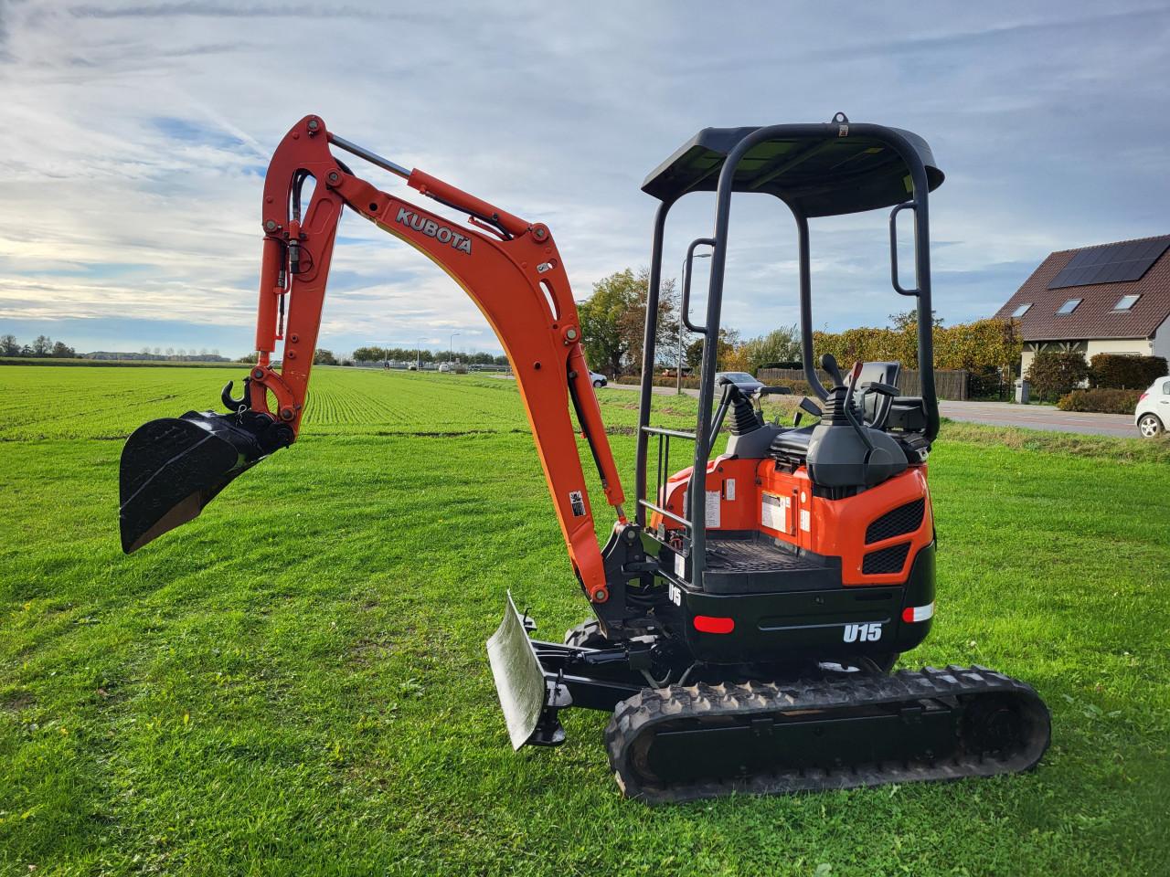 Minigraver kubota U15 binnendraaier