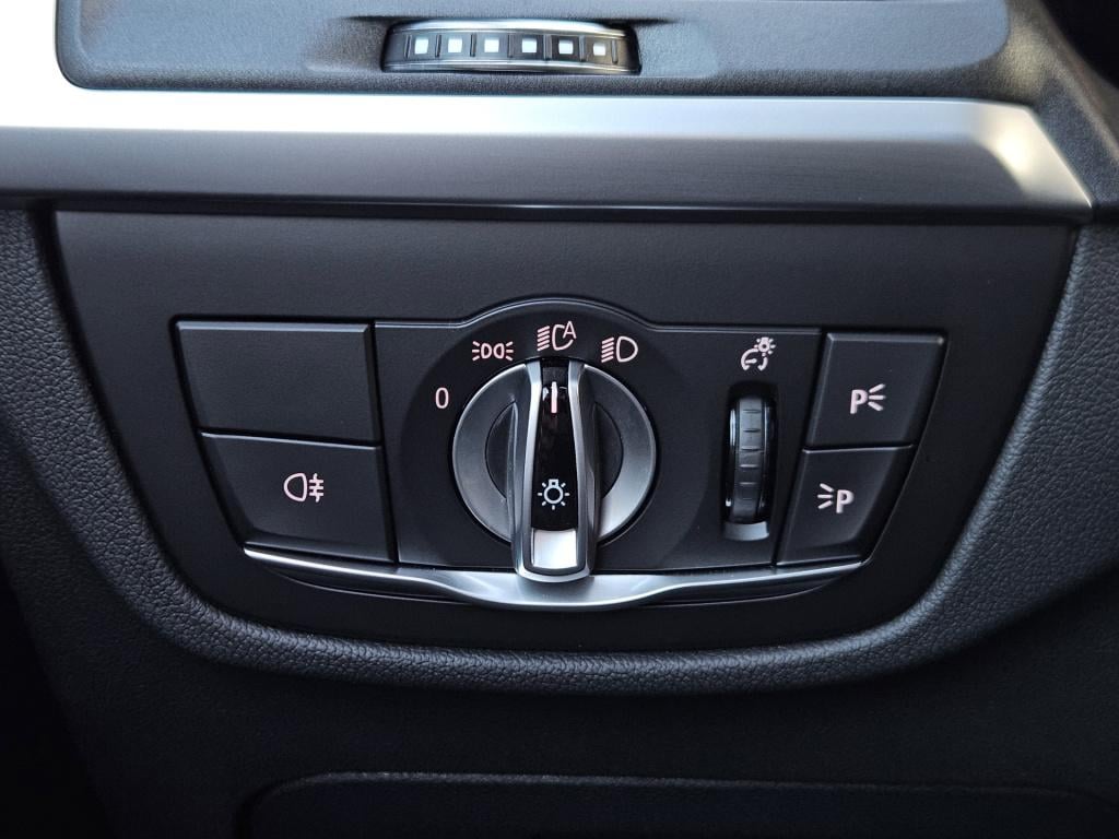 BMW X3 xdrive30e high executive m-sport | pano | head-up