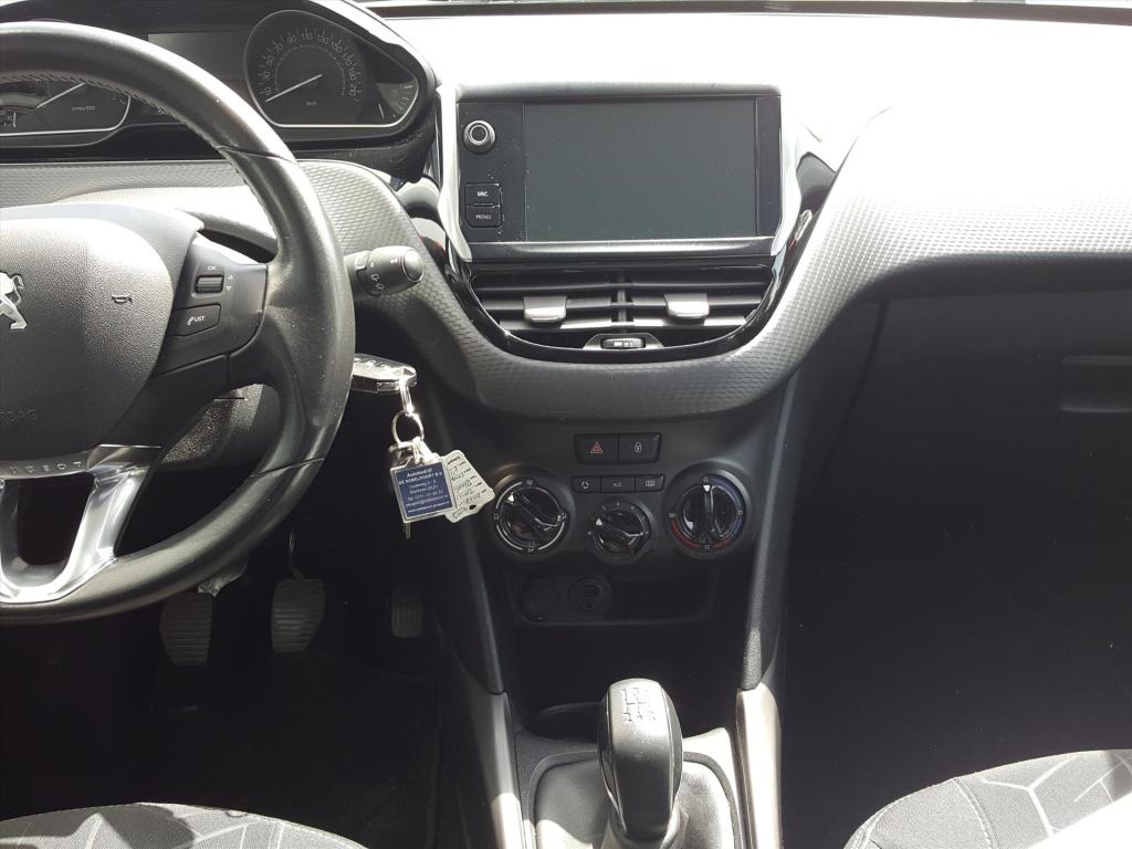 Peugeot 2008 blue lion 1.2 puretech-110pk navigatie | cruise control | airc