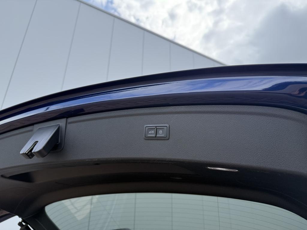 Audi Q5 55 tfsi e hybrid 367pk quattro s-line competition