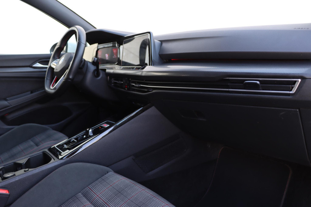 Volkswagen Golf 2.0 tsi 245pk dsg7