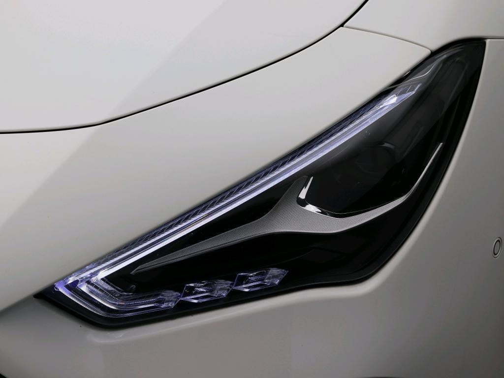 Mercedes-Benz Cla shooting brake 250 e amg plug-in hybride amg line | night