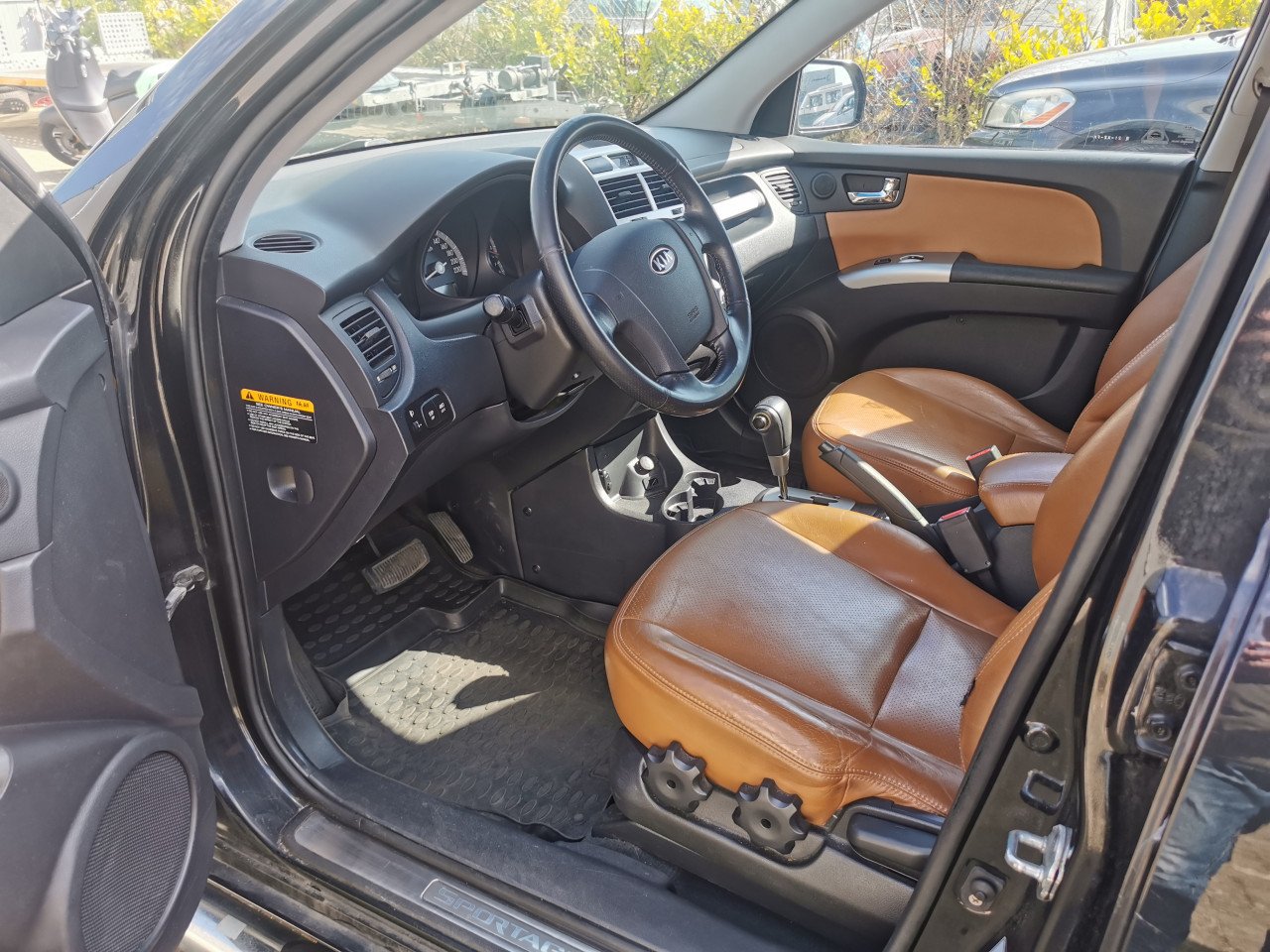Mooie Kia Sportage 2.7 V6 4WD automaat (bieden vanaf 2800)