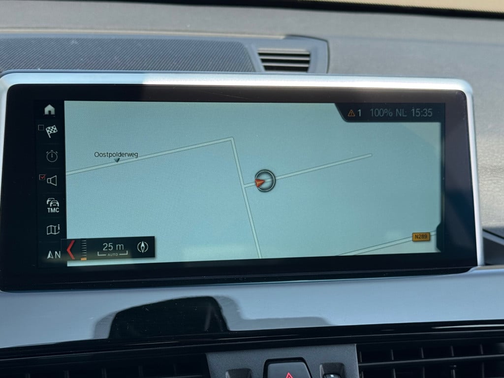 BMW X1 sdrive20i orange edition iii