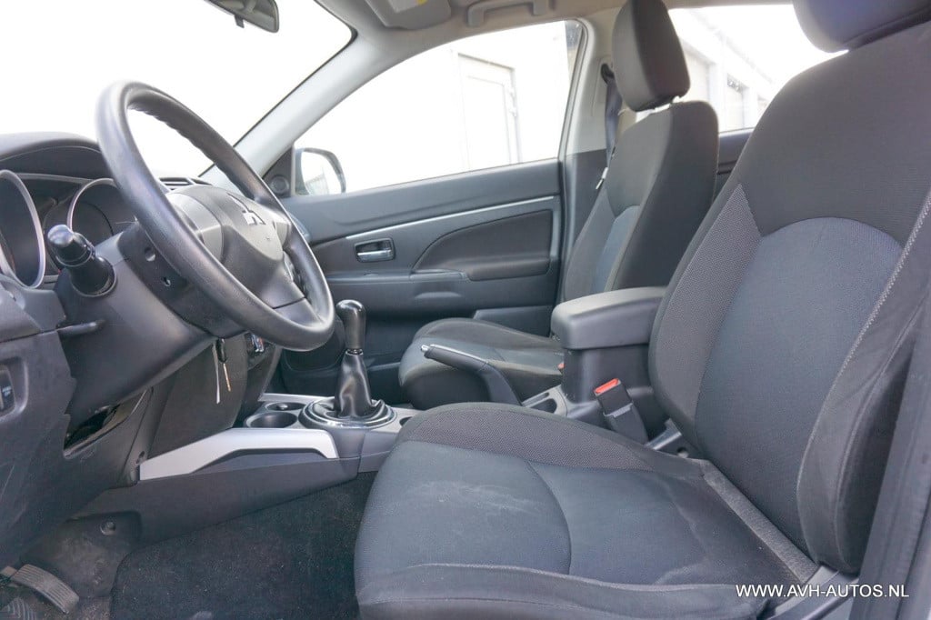 Mitsubishi Asx 1.6 inform cleartec
