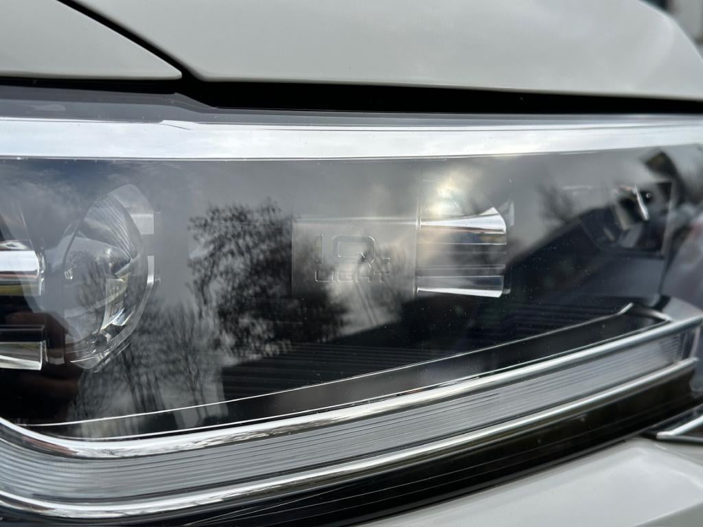 Volkswagen T-roc 1.5 tsi 150pk dsg style carplay | camera | keyless | elek.