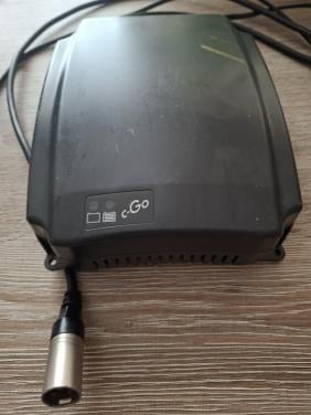 Goede accuoplader scootmobiel Elite 2 Plus...Model ,Sterling 3 wiel