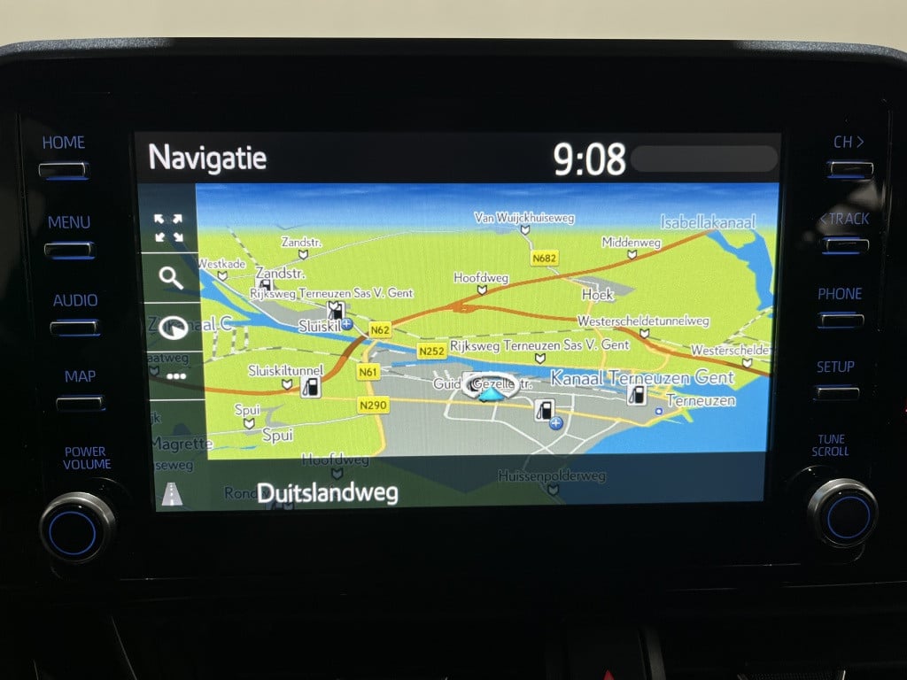 Toyota C-hr 1.8 hybrid dynamic | navi | pdc | camera |