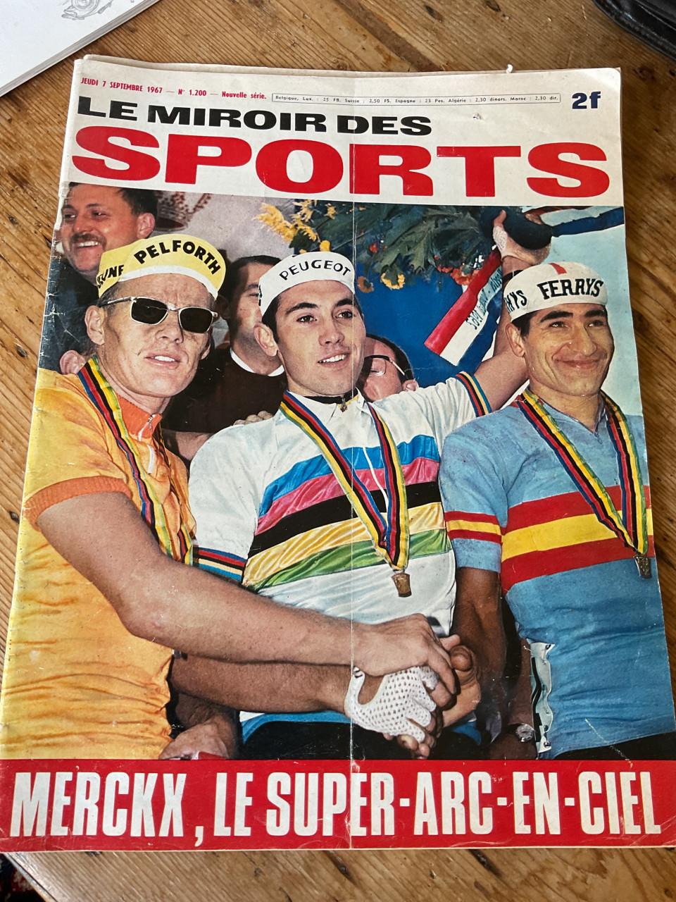 Vintage sportbladen jaren 60