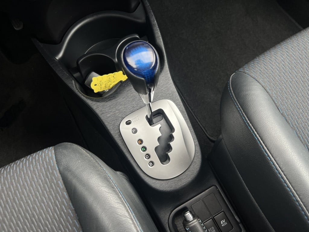 Toyota Yaris 1.5 full hybrid dyn.