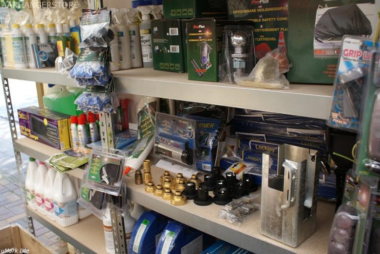 Heeft u onderdelen voor uw aanhangwagen nodig ?