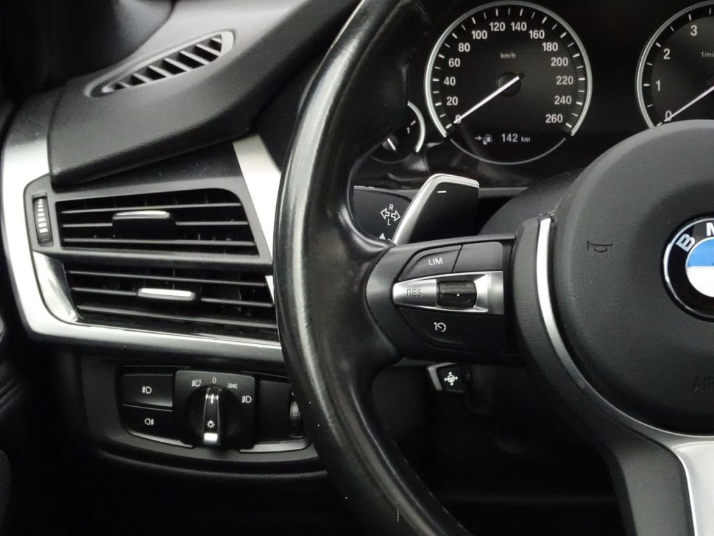 BMW X5 xdrive40e high executive
