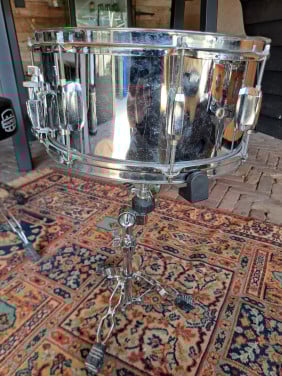Snare drum steel pearl