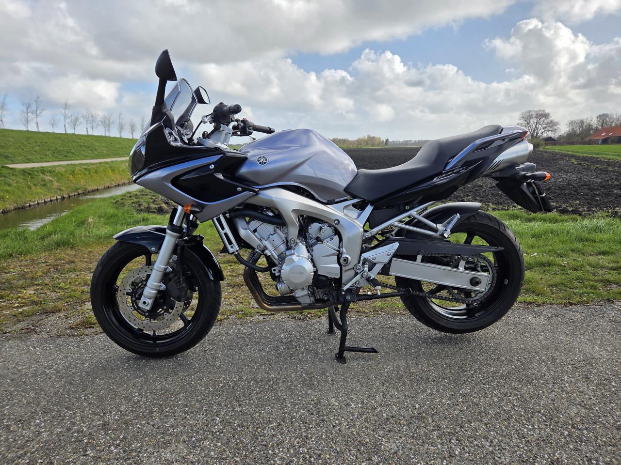 Yamaha FZ6 Fazer met zeer lage km-stand (inruil mogelijk)