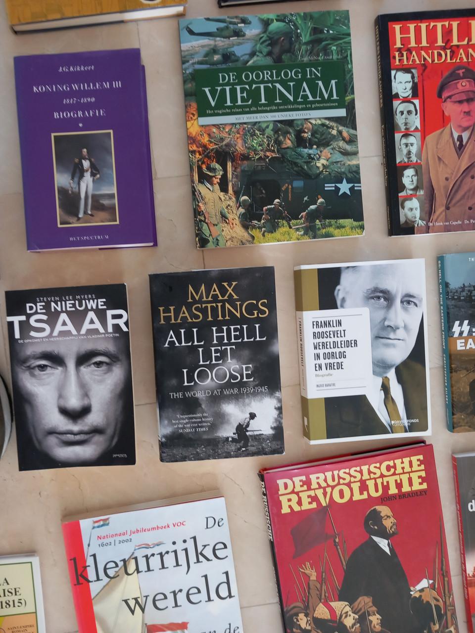 Partij boeken oa 2e wereldoorlog