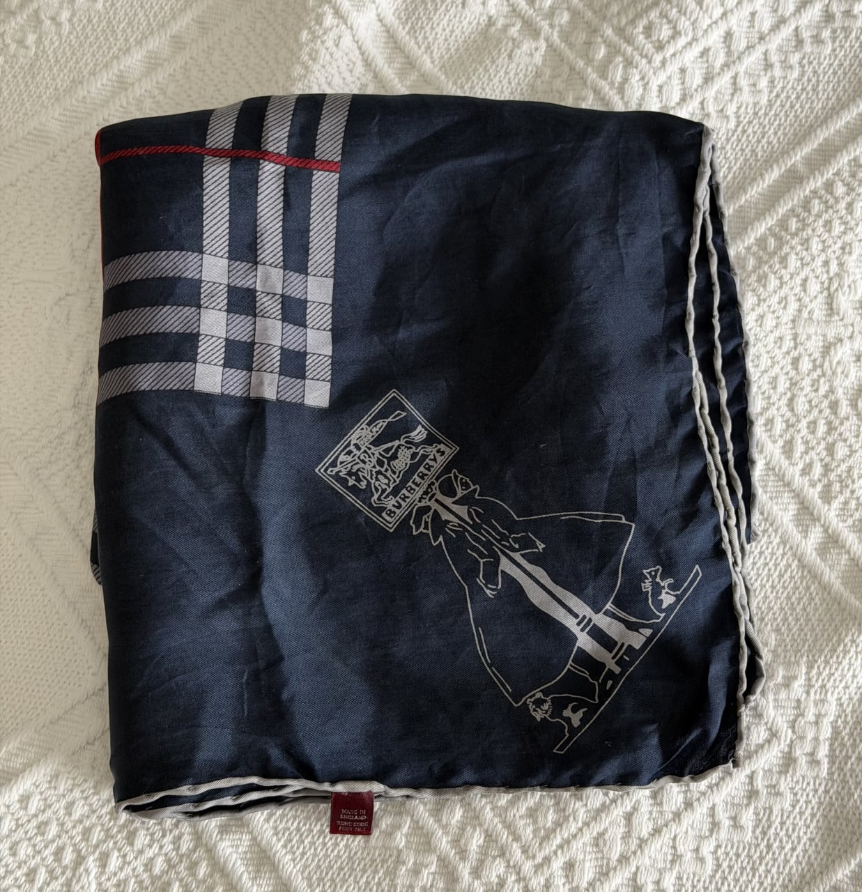 Burberry’s zijde sjaal 73x73