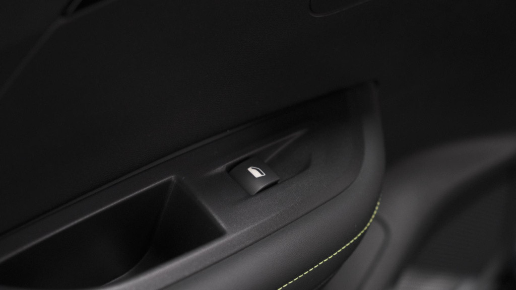 Peugeot 2008 puretech 130 eat8 gt | 360 camera | adaptieve cruise control |