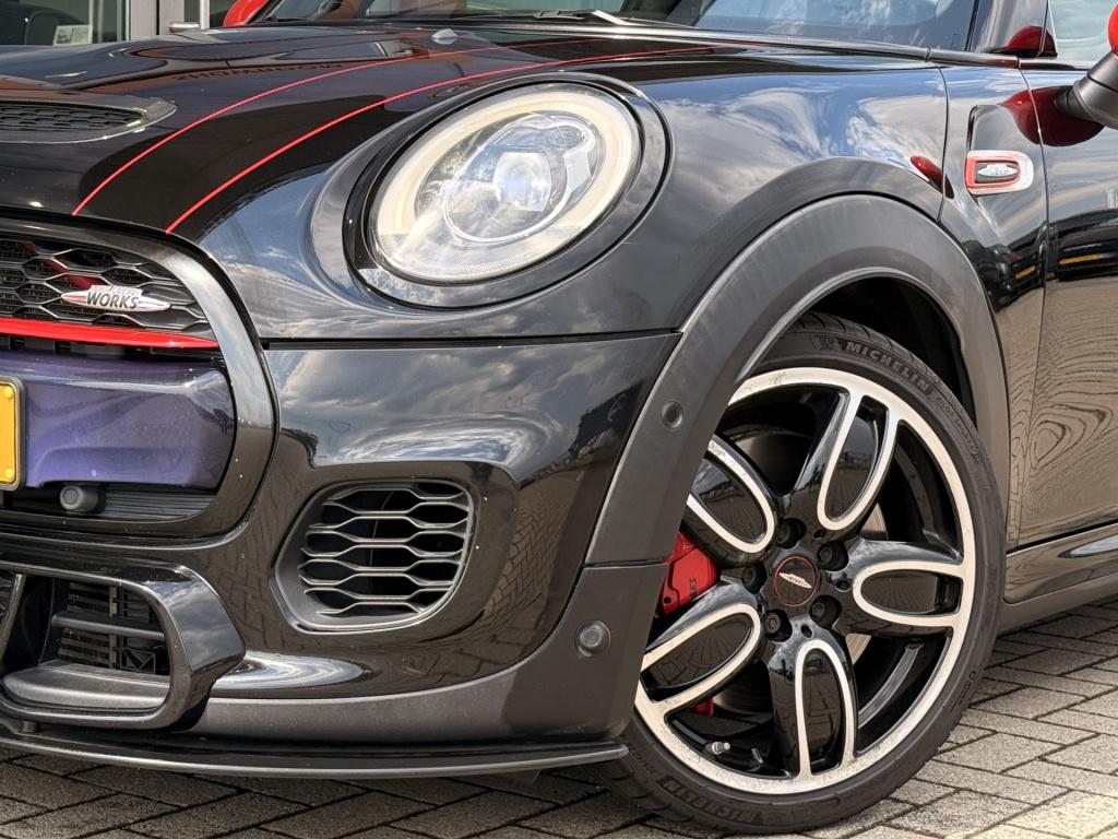 Mini 3-deurs 2.0 john cooper works s 232pk | acc | pano | head-up | harman 