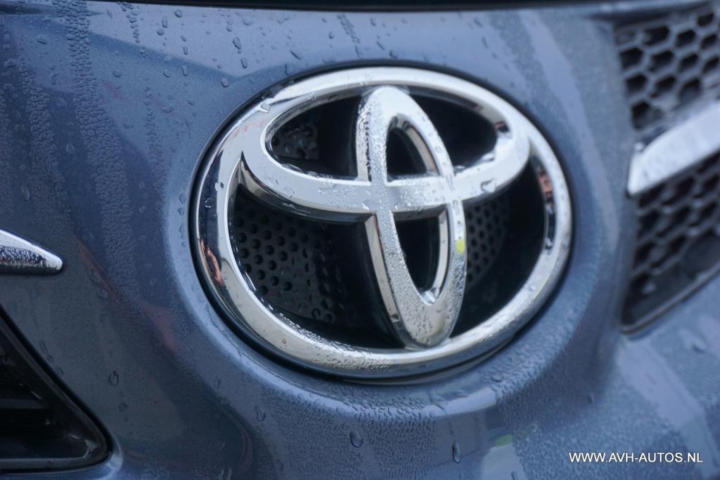 Toyota Rav4 2.2d dynamic 4wd