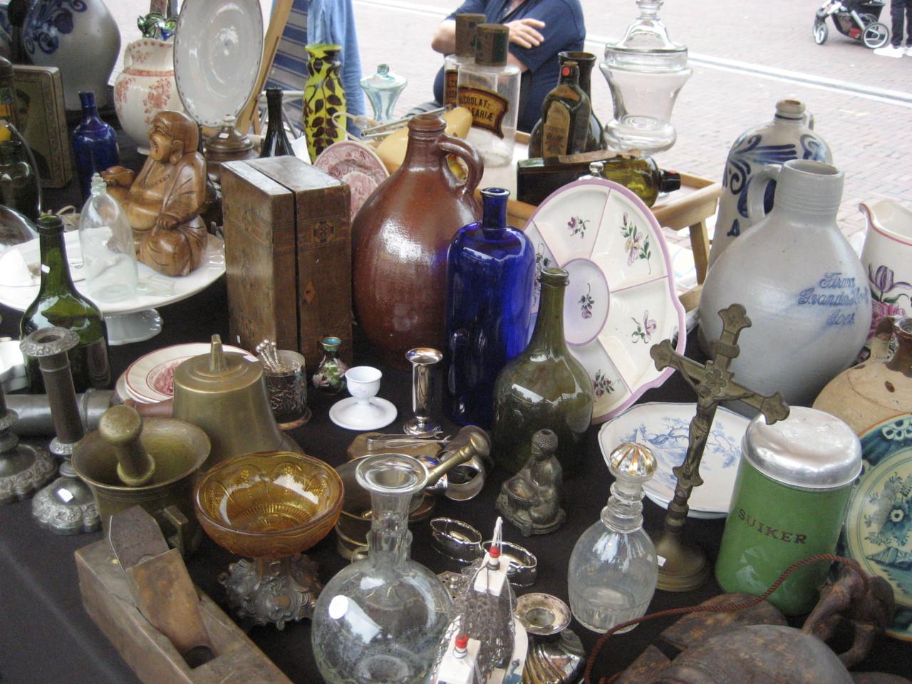 Antiek en brocante markt grote Markt Middelburg