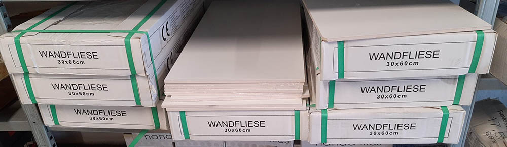 3035-36R ca 14,4 m² witte tegels, 30x60 cm, mat wit van €503,28 voor