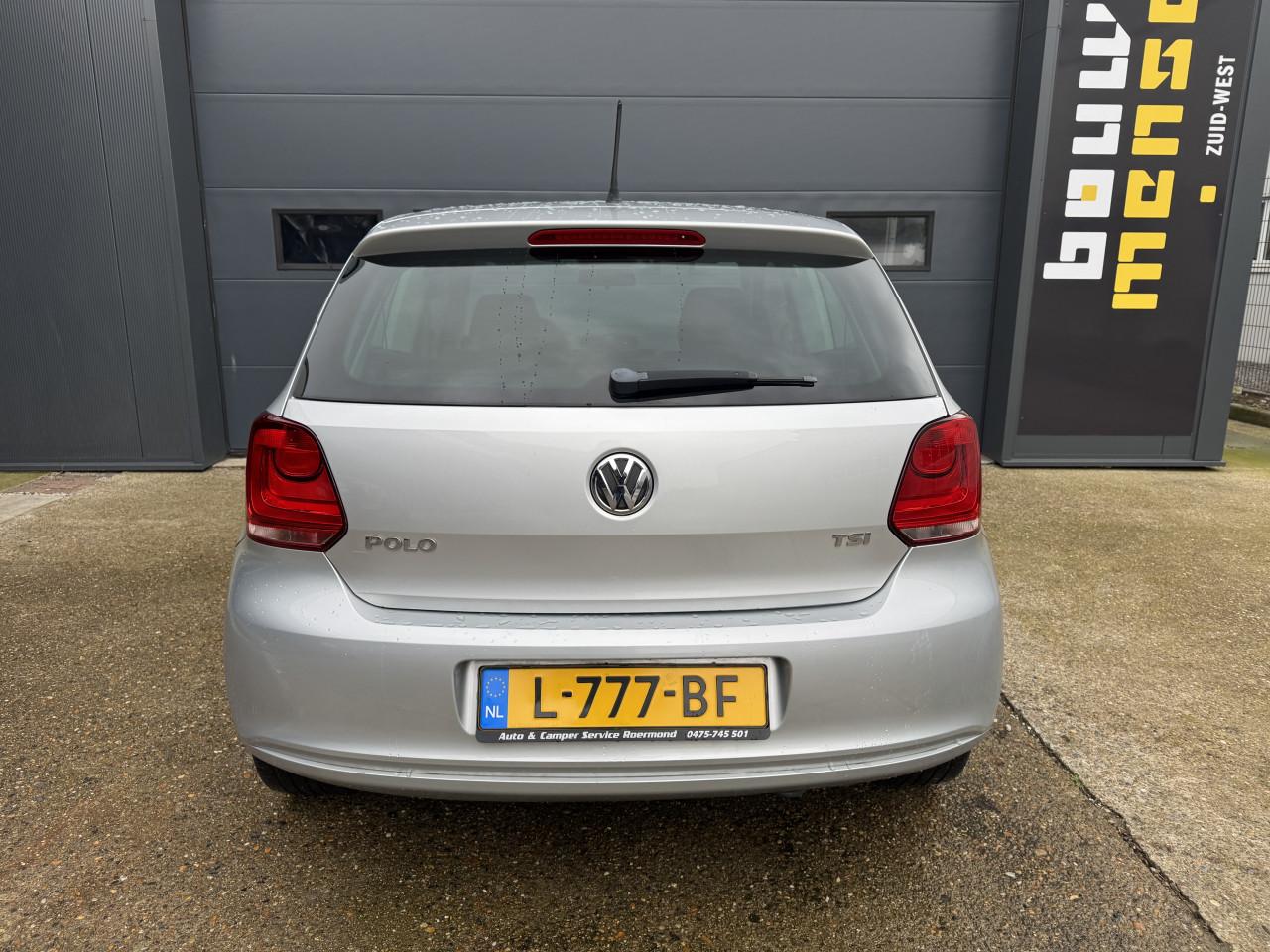 Volkswagen Polo 1.2 Easyline 44KW 2010 Grijs Airco Apk Navi