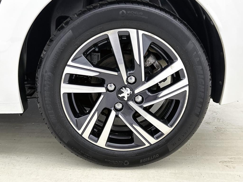 Peugeot 208 100 pk allure pack | rijklaar | keyless entry | camera | stoelv