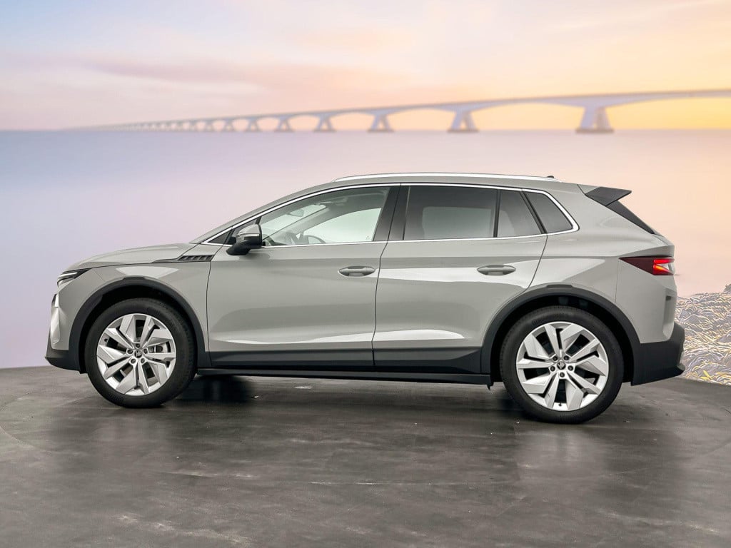 Skoda Elroq business edition tour elektromotor 210 kw / 286 pk