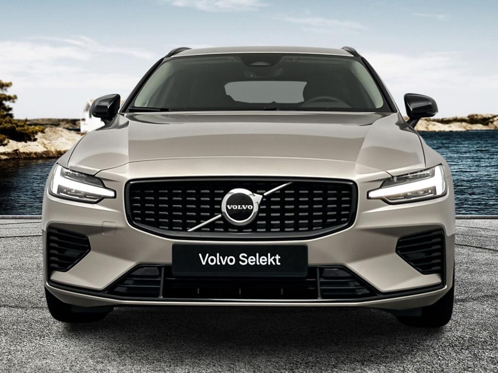 Volvo V60 t6 awd gt plus dark 19"