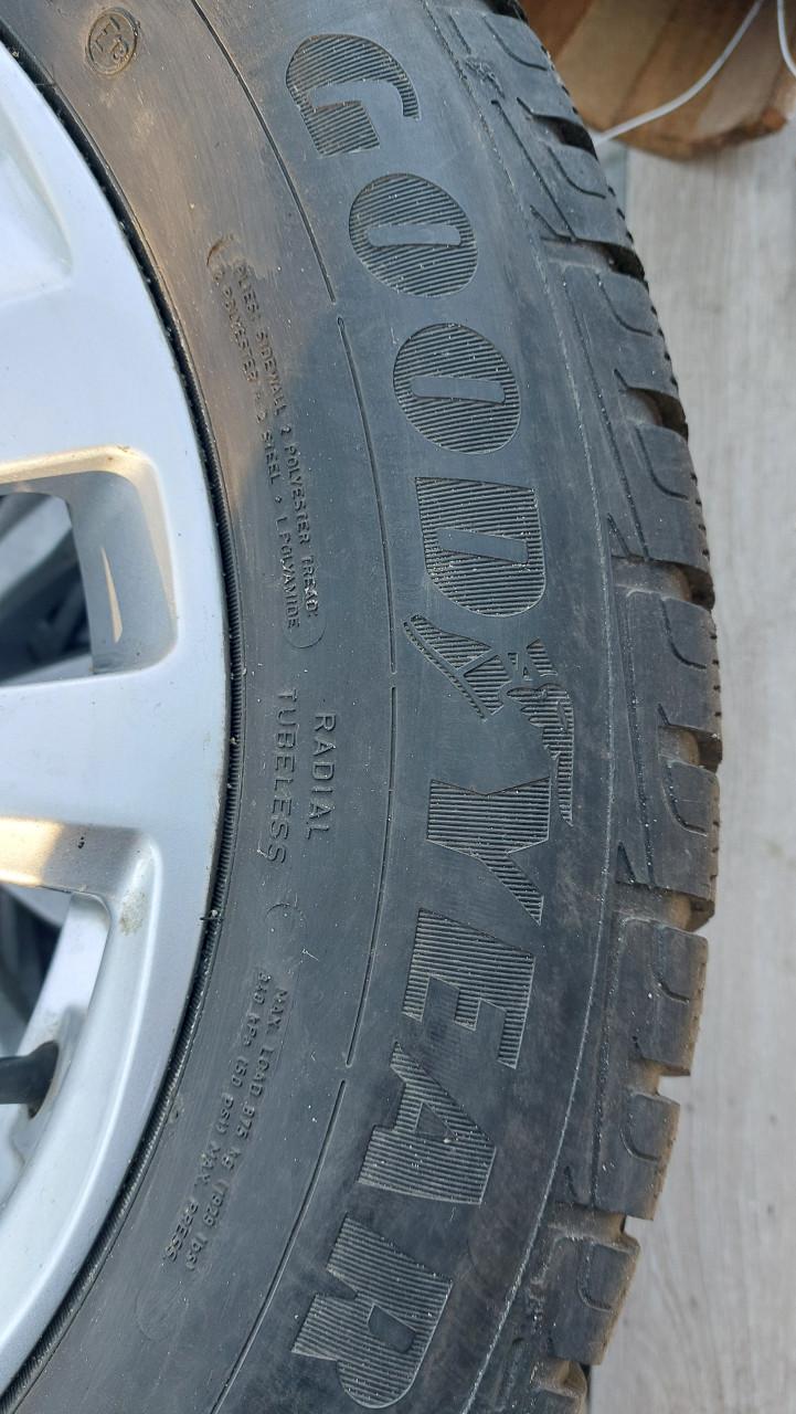 Winterbanden en LM velgen Subaru