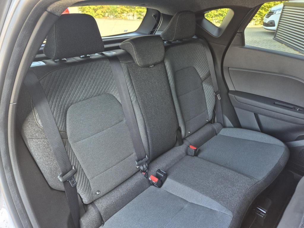 Renault Captur 1.6 e-tech full hybrid 145 techno nw. model!, all season ban