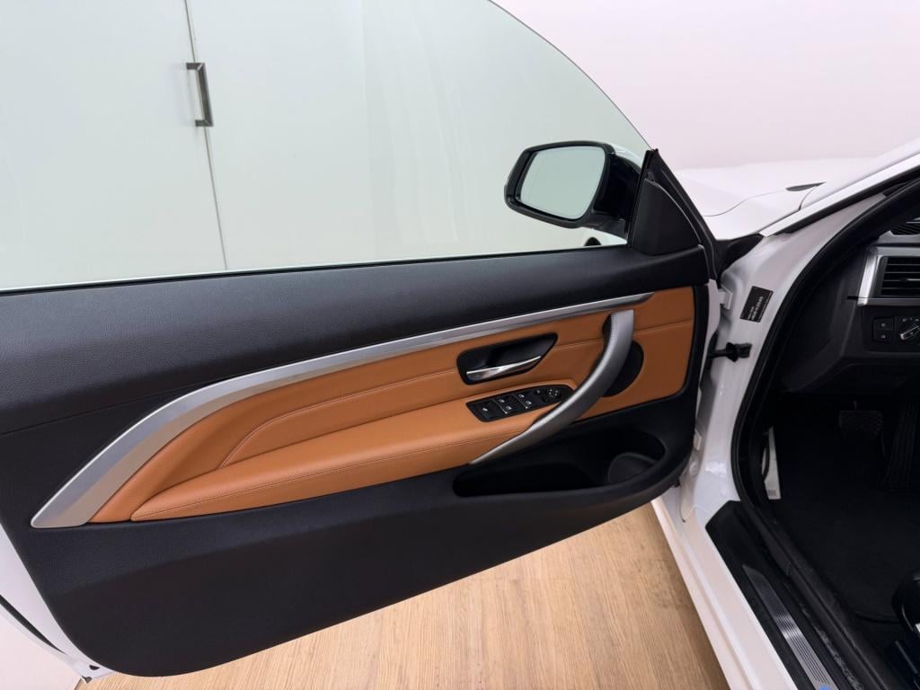 BMW 4 Serie cabrio occasion 430i high executive | tweedehands bmw cabrio 43
