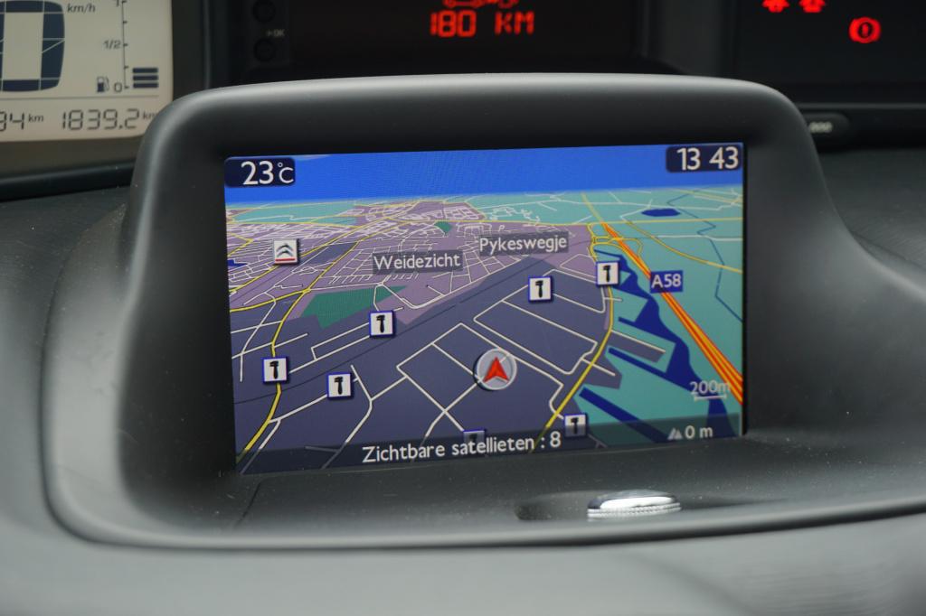 Citroen C3 Picasso 1.2 puretech exclusive airco / navi / cruise / camera / 