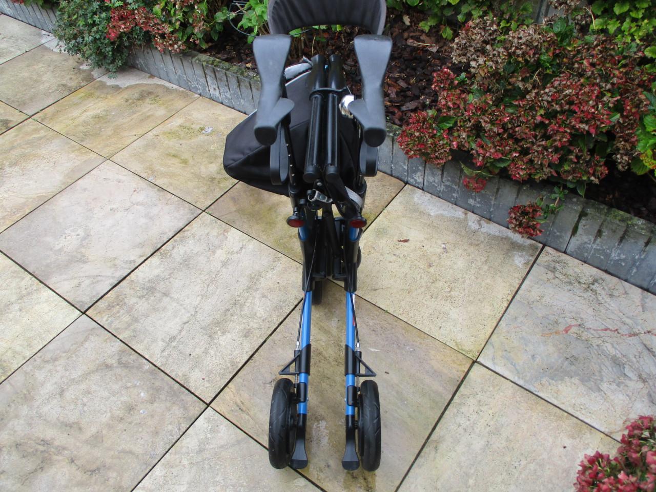 Zgan Topro Troja 2G opvouwbare lichtgewicht rollator