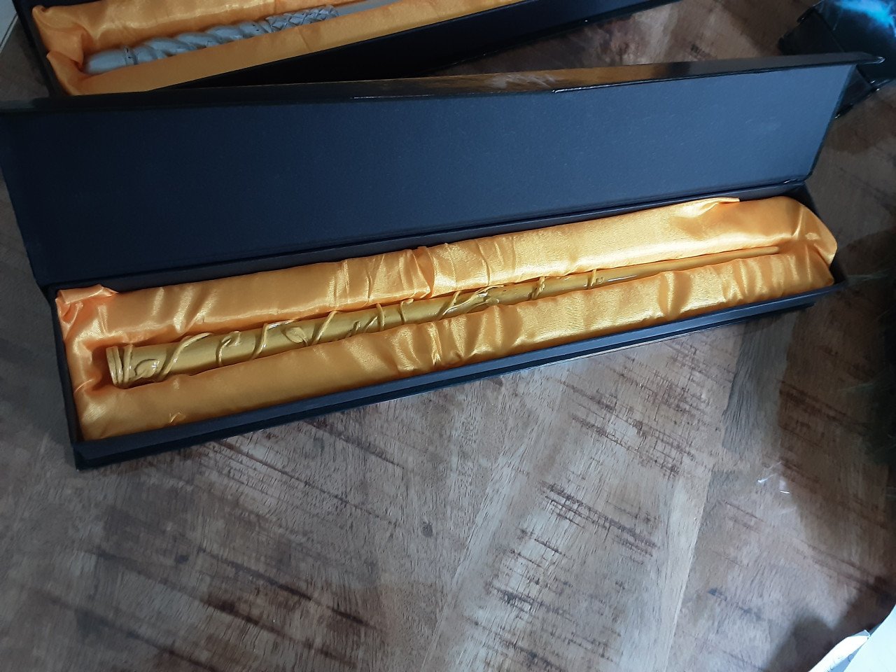 2x Harrypotter Toverstaf  5 euro per stuk