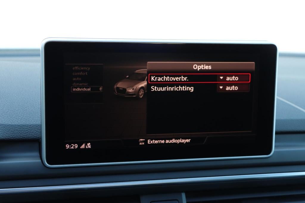 Audi A4 avant 40 tfsi sport s line 190pk s tronic trekhaak | pano | navi