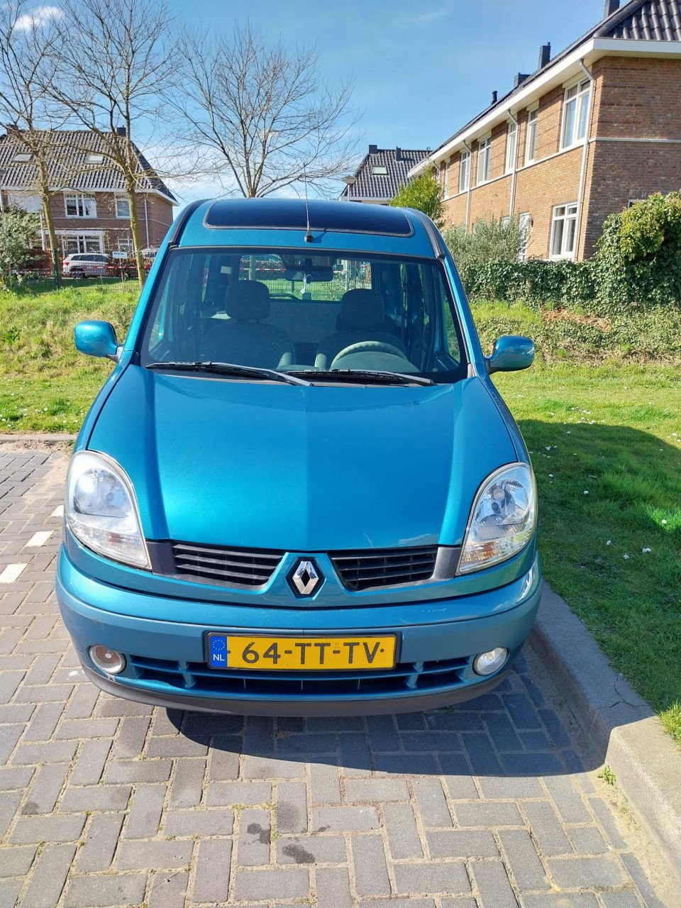 Renault kangoo invalide / mindervalide / rolstoel auto