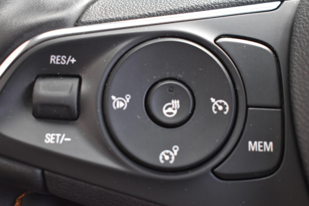 Opel Crossland X 1.2 turbo innovation | winterpakket | lmv | navi |
