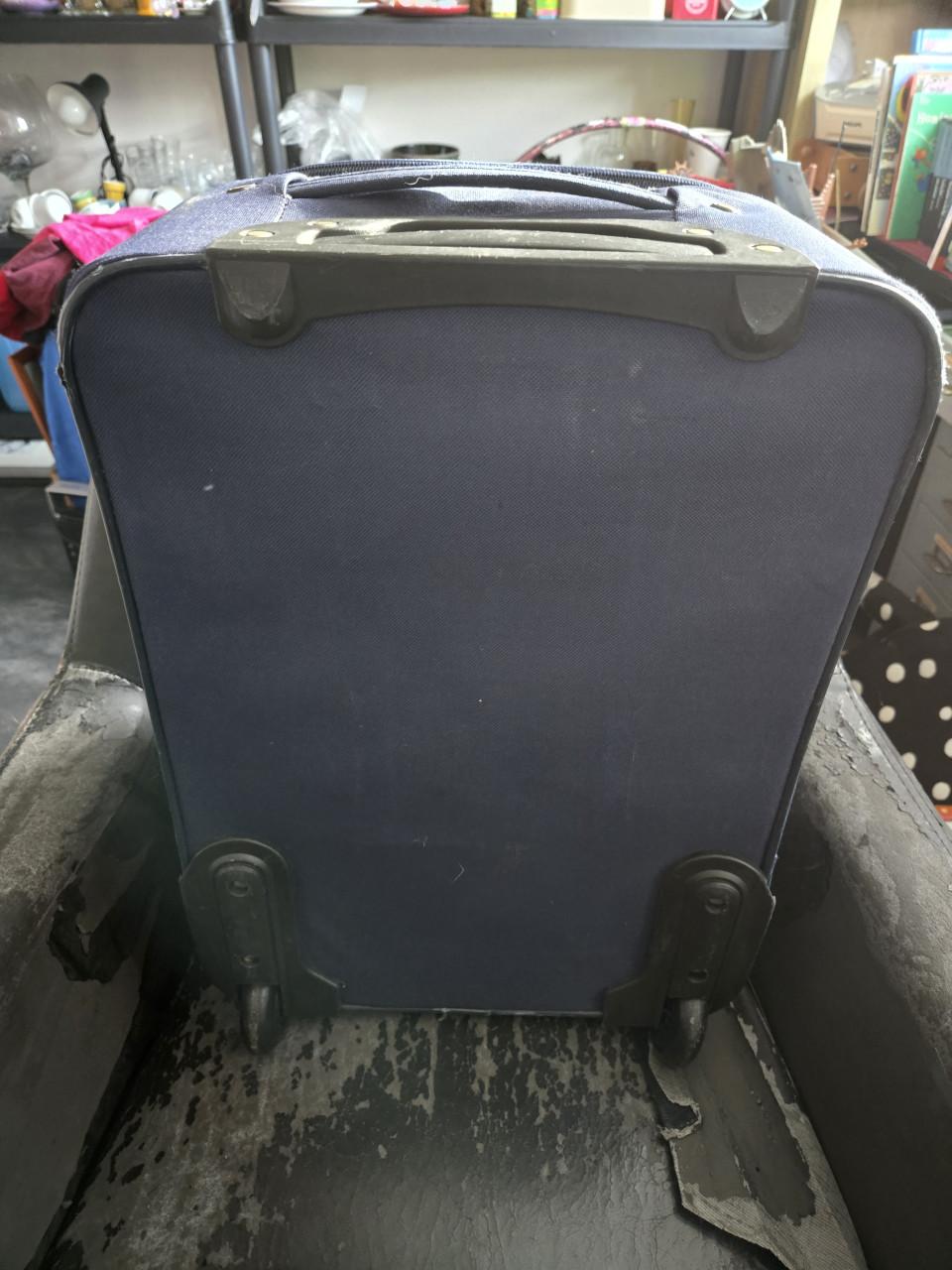 Trolley/koffer van KidsWorldClub L48xB36XD20-25 cm Donkerblauw.