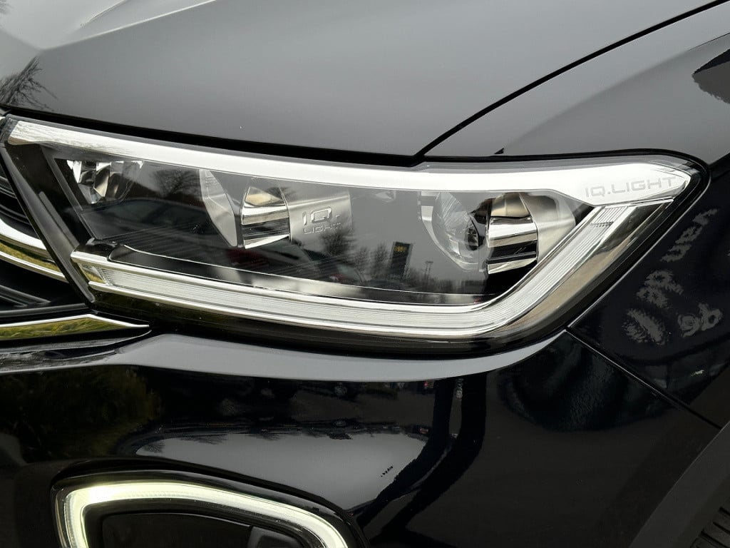 Volkswagen T-roc 1.5 tsi 150pk dsg style | iq light | navi | carplay | adap