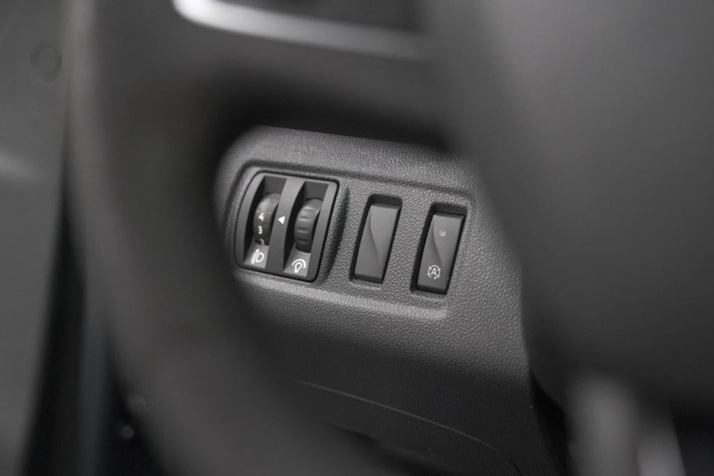 Renault Clio tce 90 zen | navigatie | parkeersensoren | climate control